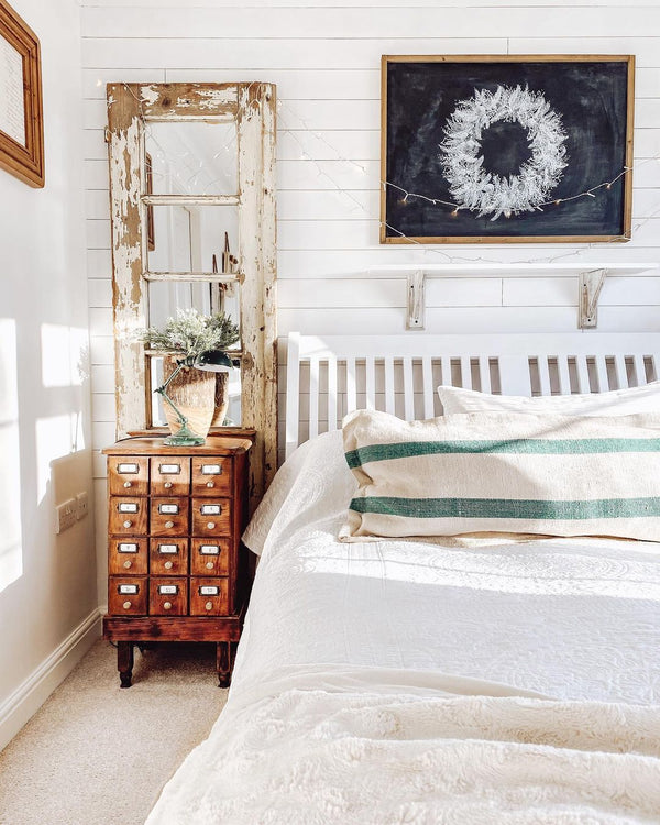 6 Ways to Arrange String Lights All Year