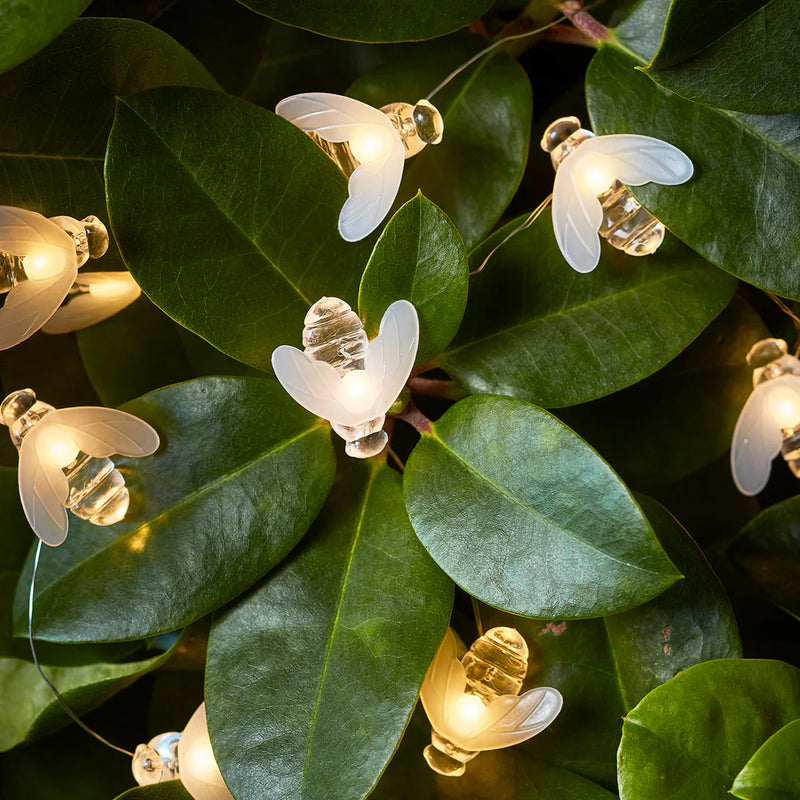 10m (33ft) 50 Bienen LED Lichterkette für Garten, Terrasse, Drinnen und Draußen - Solar und Batteriebetrieben, Warmweiß